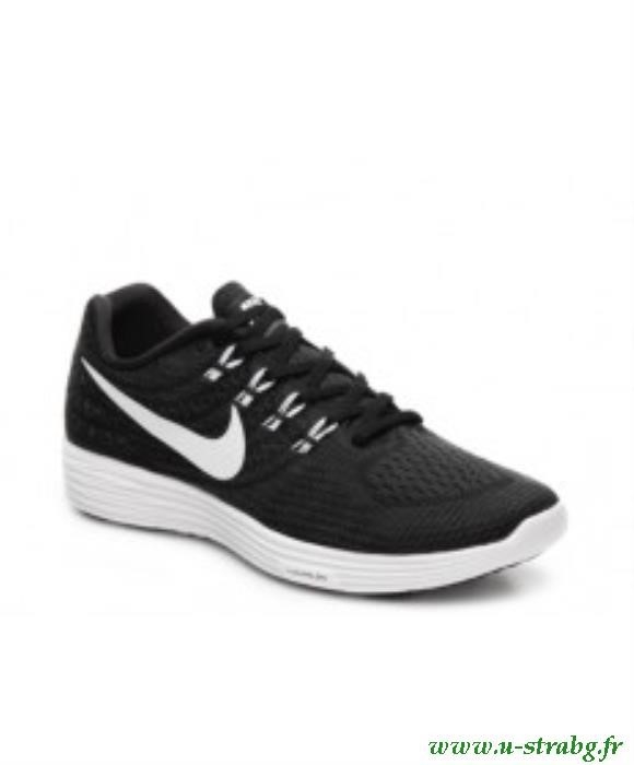 chaussures nike lunar